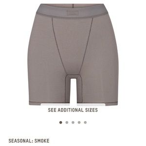 Cotton rib boxer in the color smoke